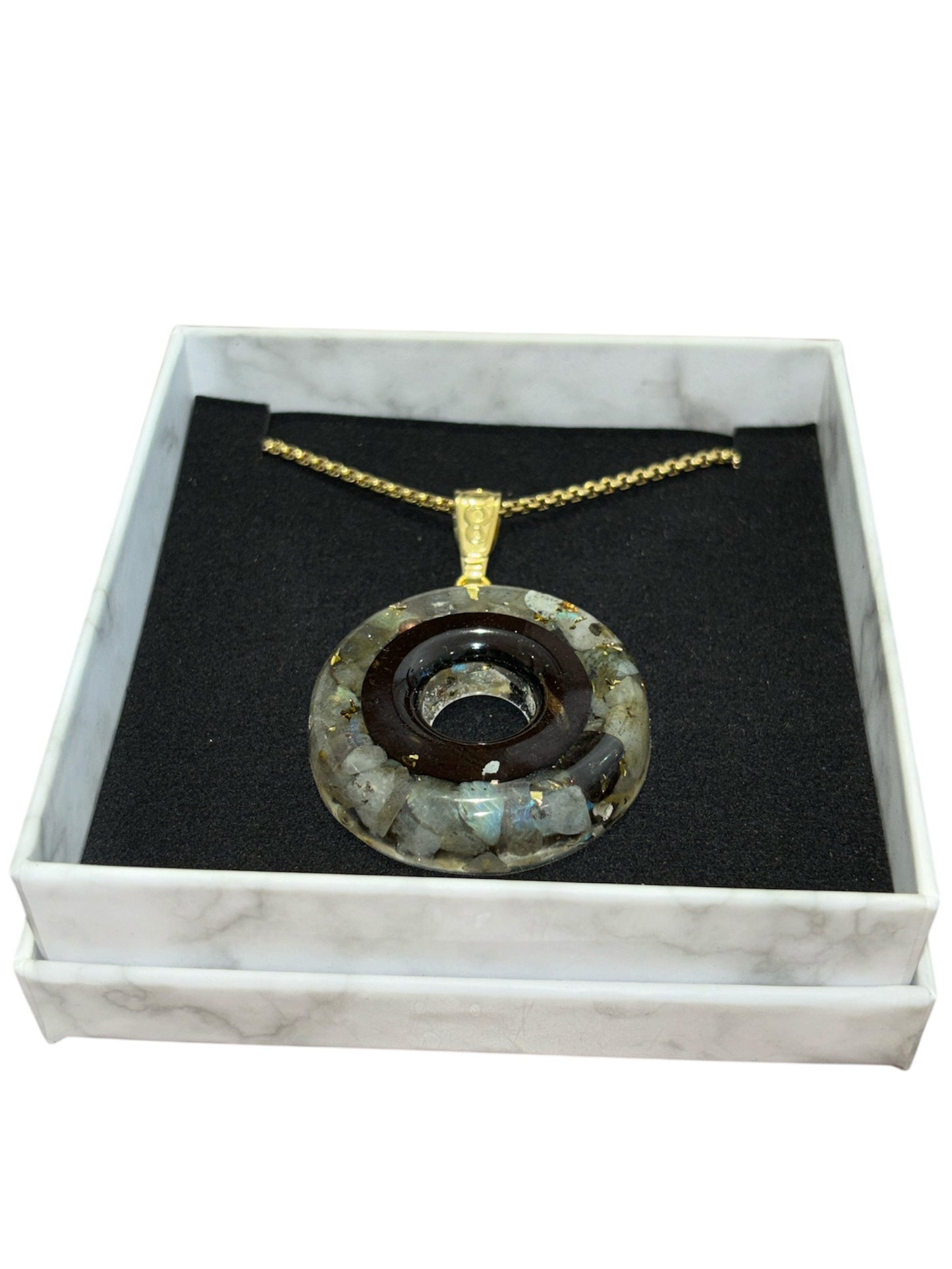 Chaîne et pendentif en Orgonite Labradorite