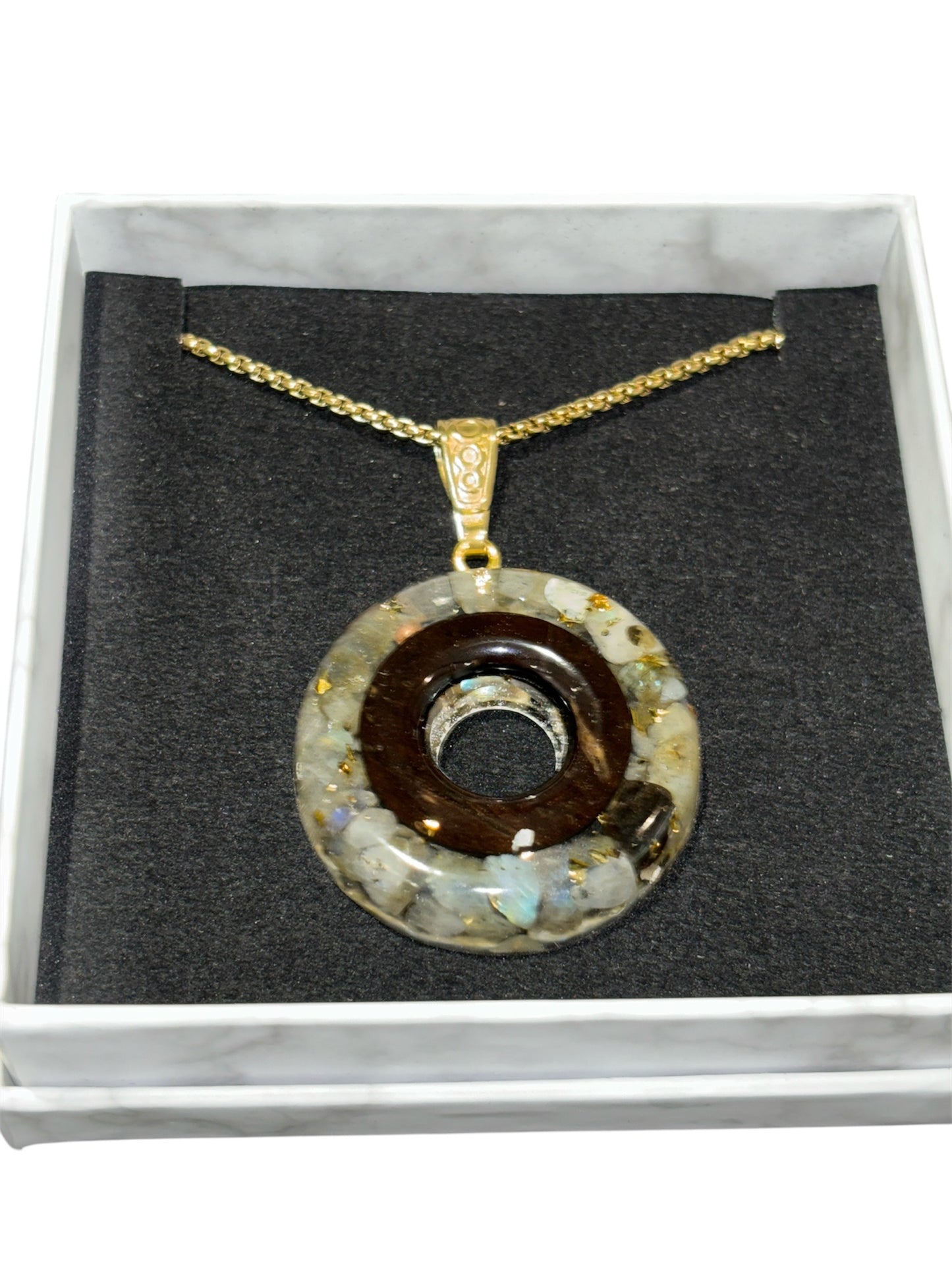 Chaîne et pendentif en Orgonite Labradorite